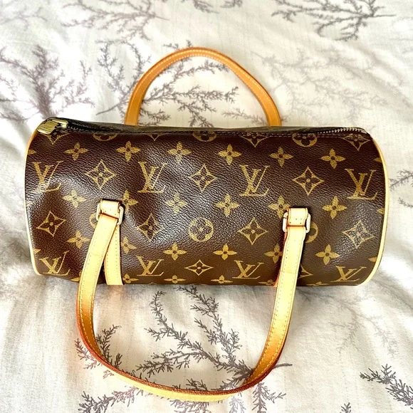Authentic Louis Vuitton Monogram Canvas Papillion 28 Handbag (Date Code added) - Picture 1 of 16